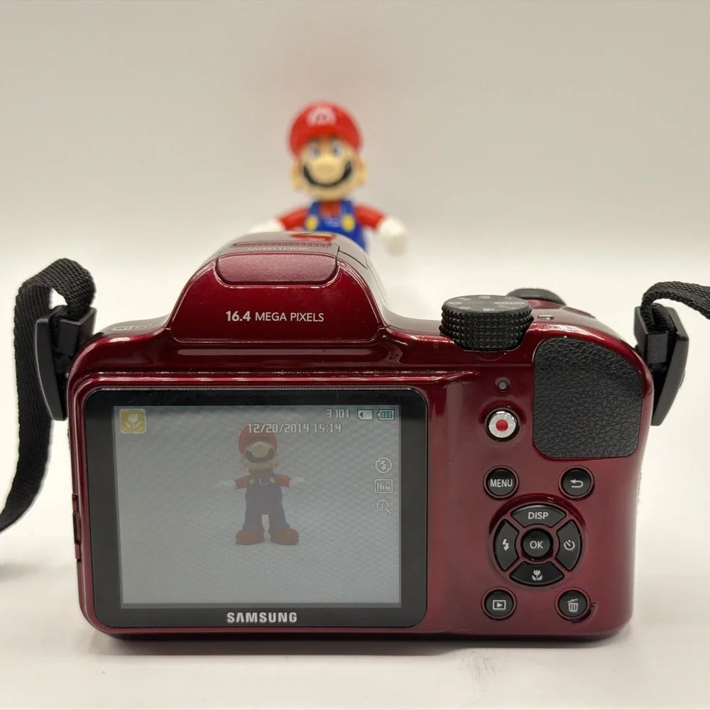 Samsung WB1100F Digital Bridge Camera 16.2MP 35x Zoom Direct Link w/Charger&Case
